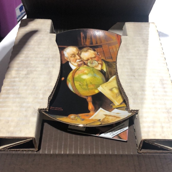 Edwin M. Knowles Newfound Worlds by Norman Rockwell collector’s plate - Picture 9 of 9